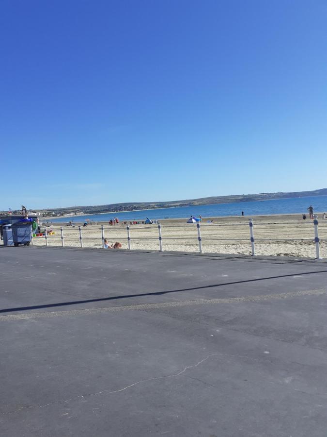 Valentine Guest House Weymouth Esterno foto