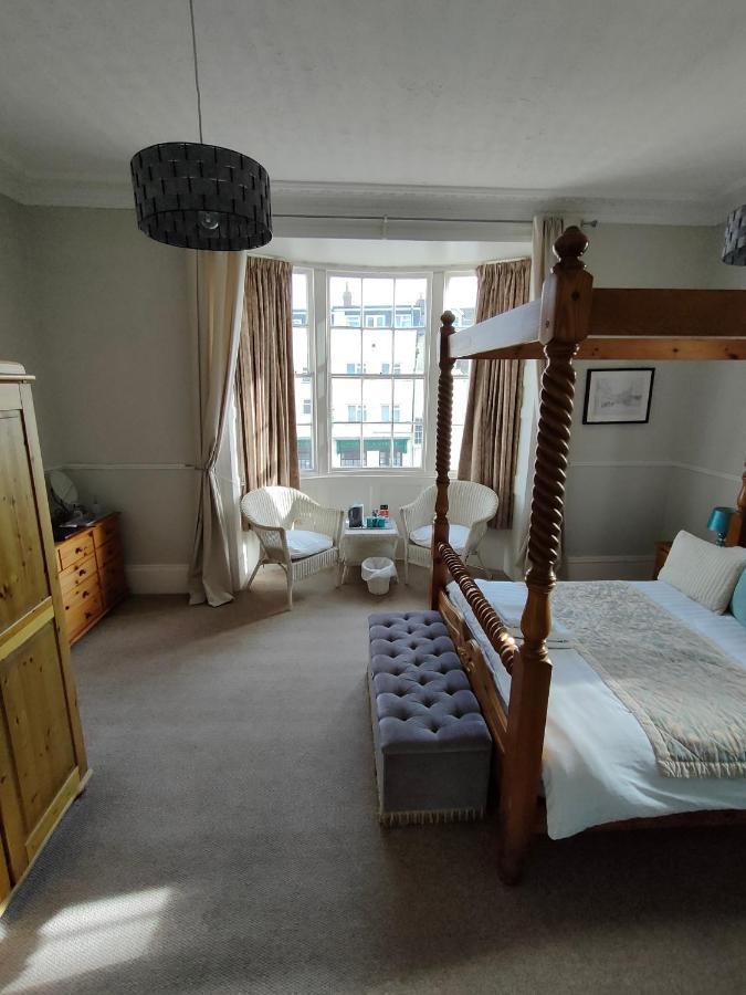Valentine Guest House Weymouth Esterno foto